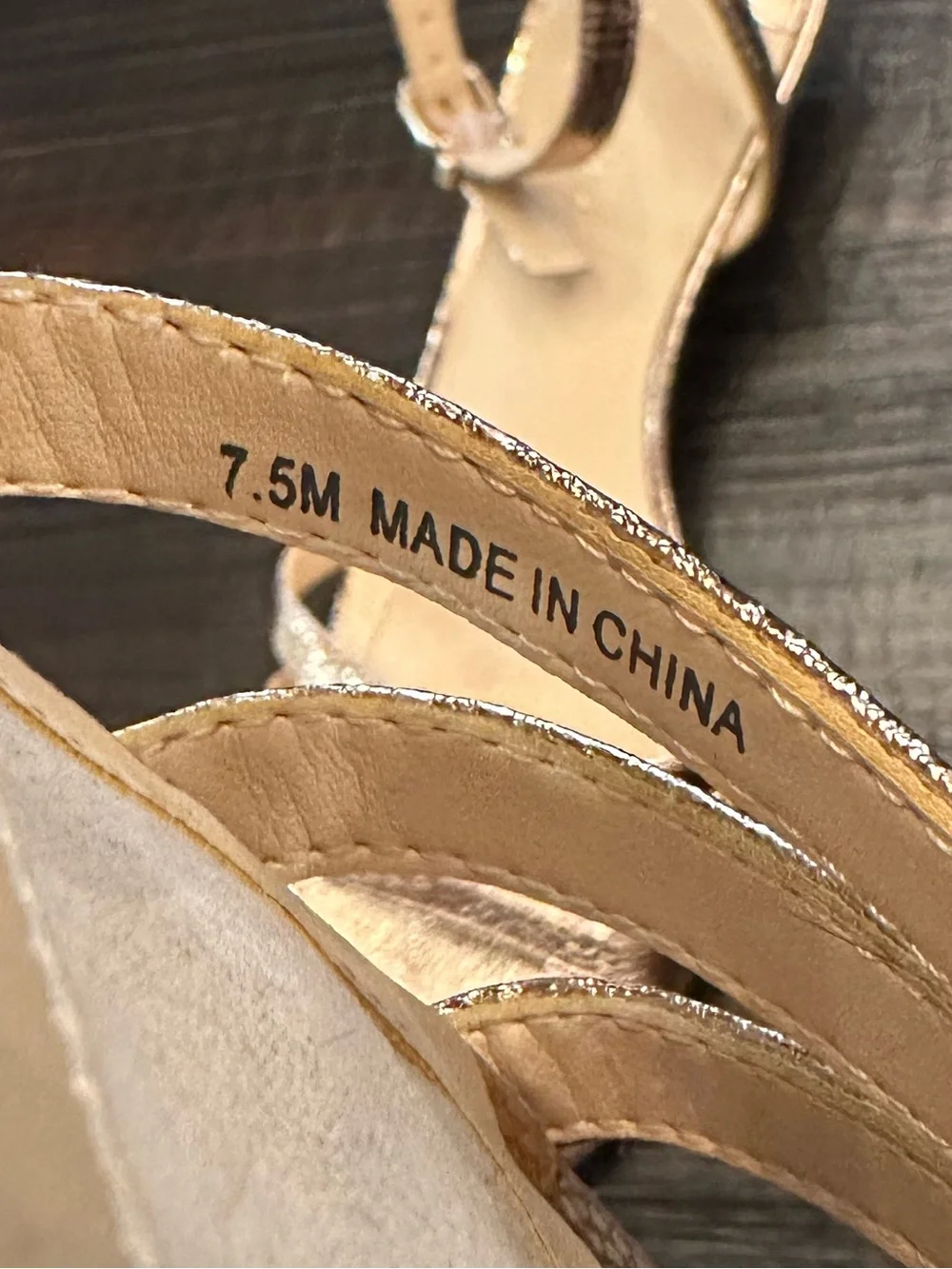 Alex Marie Zamora Sandals Metallic Strappy Kitten Heels Rose Gold Size 7.5